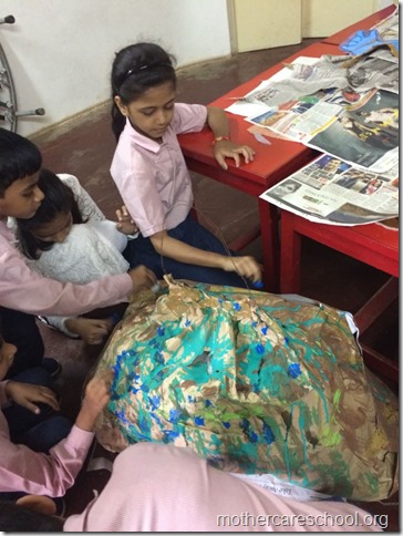 At Mothercare School preparations on by children for Janmashtmi jhanki (2)