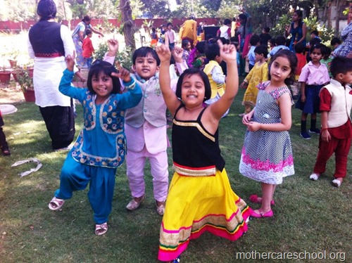 Baisakhi celebrations at Mothercare Lucknow (1)
