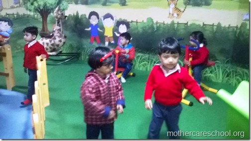 Children visit Regional Science Center Lucknow (1)